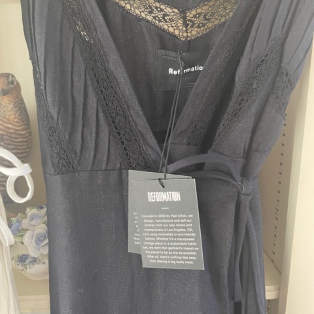 NWT Reformation Black Linen Dress XS Retails $299 - Picture 2 of 6